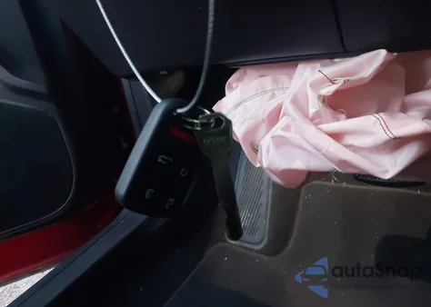 2019 Cadillac Xt4 Premium Luxury z USA, uszkodzony, nr VIN 1GYFZCR48KF101966